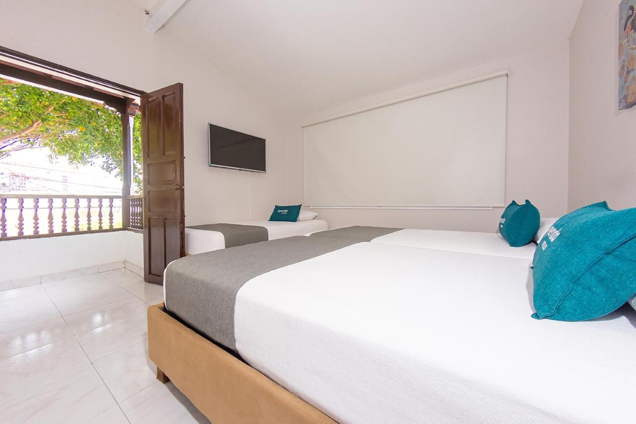 Ayenda Isla De Manga Hotel Cartagena Exterior photo
